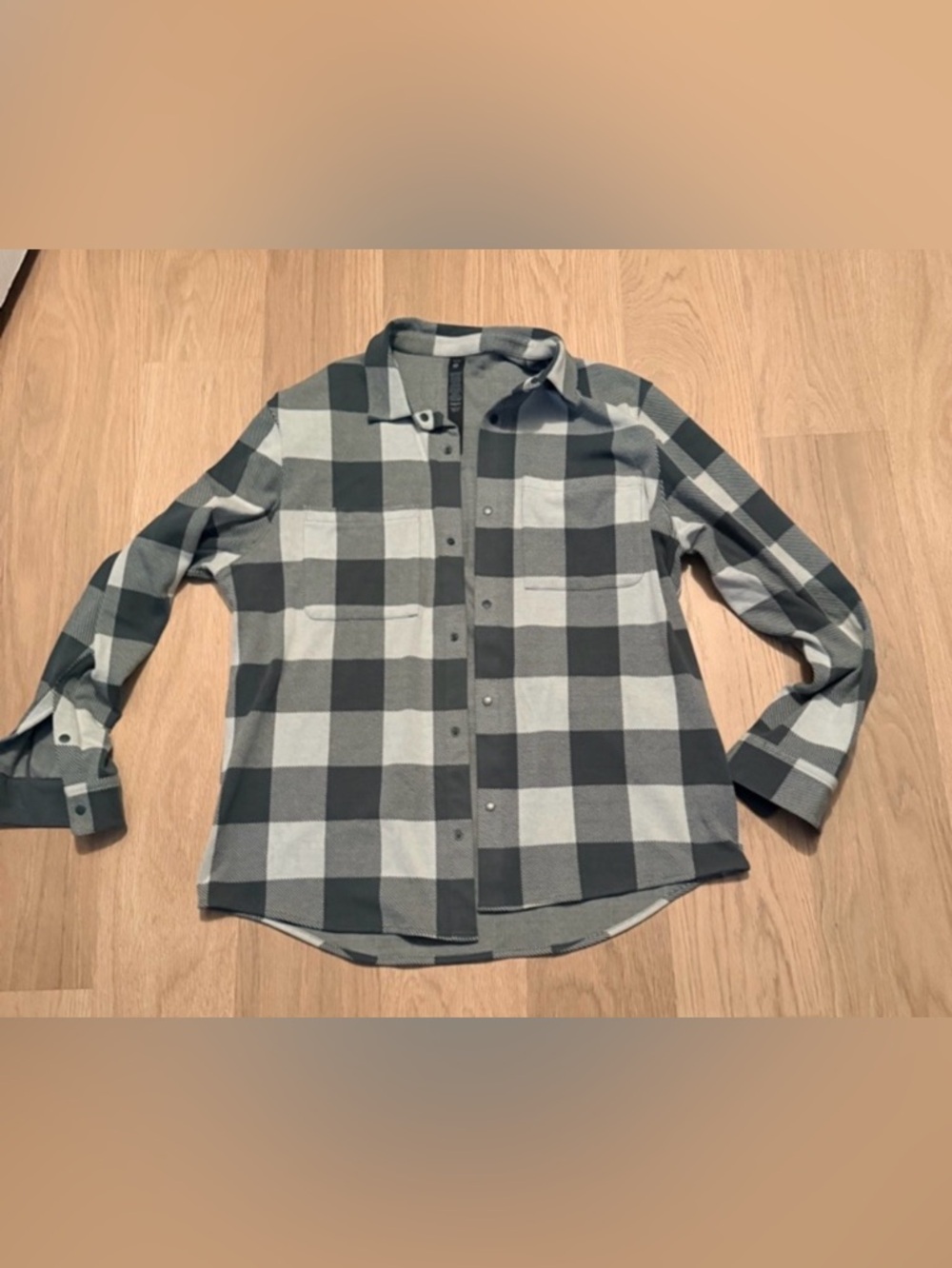 Lululemon Men’s Casual Button Up